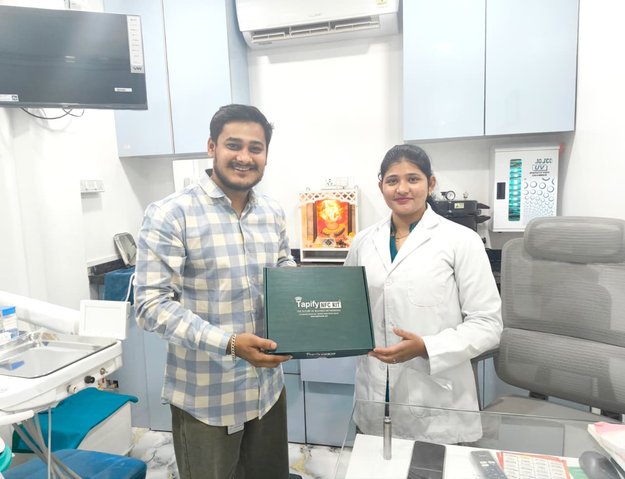 Dr. aditi' dentista — Tapify customer review